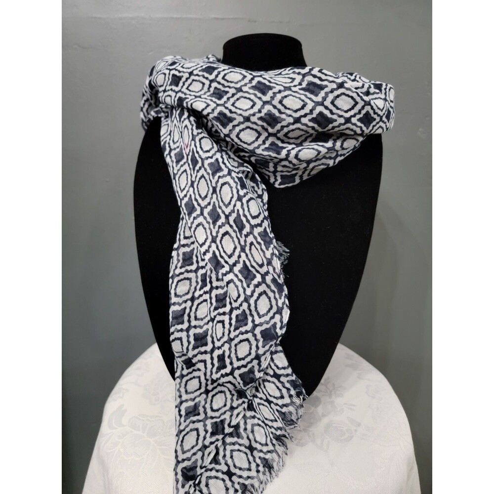 Blue And White Patterned Thirty-One Scarf